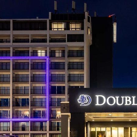 Hotel Doubletree By Hilton Calgary North Zewnętrze zdjęcie