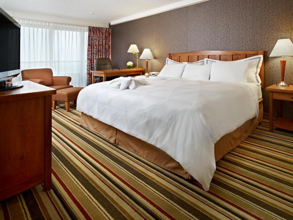 Hotel Doubletree By Hilton Calgary North Zewnętrze zdjęcie
